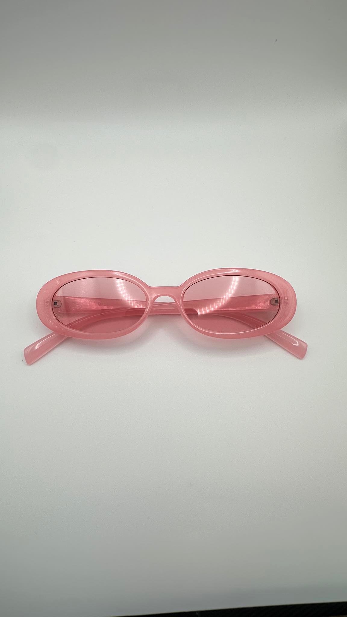 Oval shades