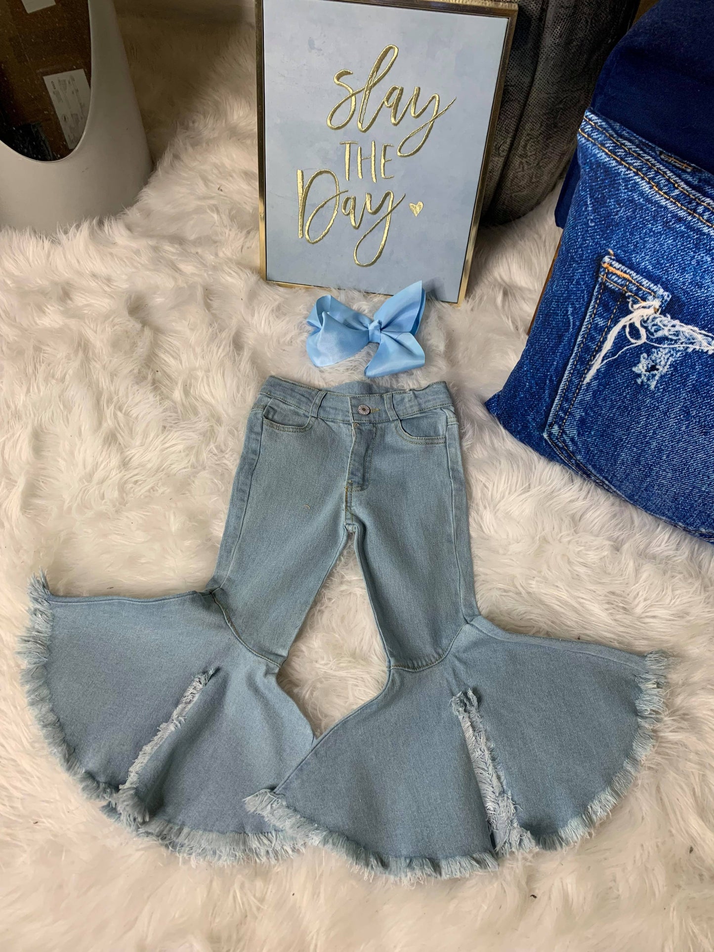"Peek A Boo" Jeans