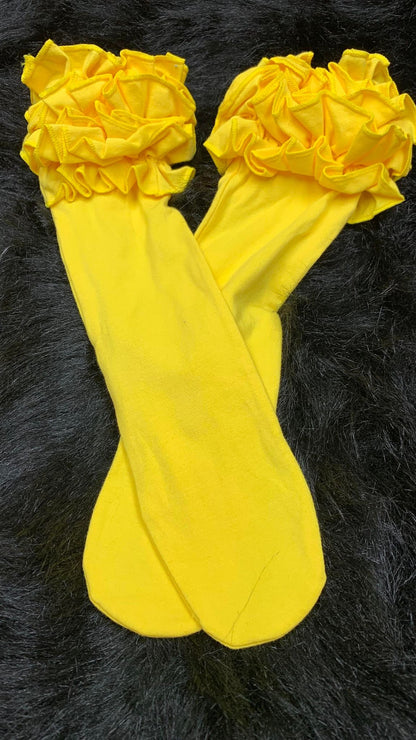 "Frill Talk" Ruffled Slouch Socks - White